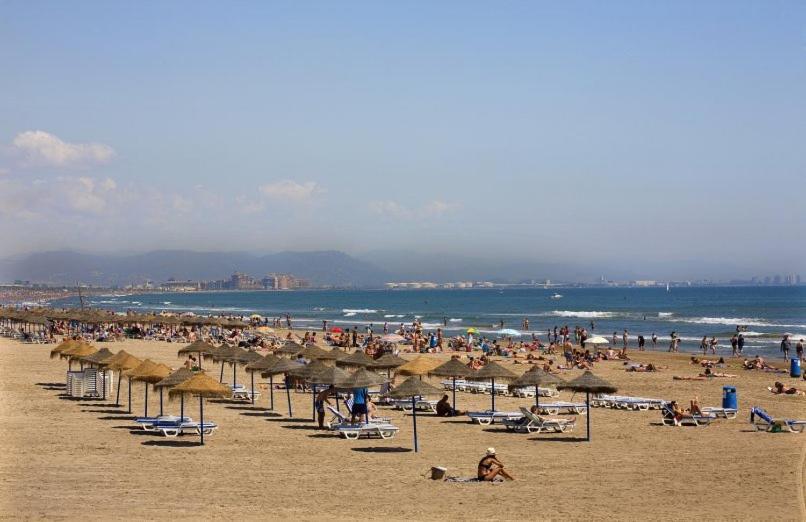 Sweets Rooms On The Beach Valencia Buitenkant foto